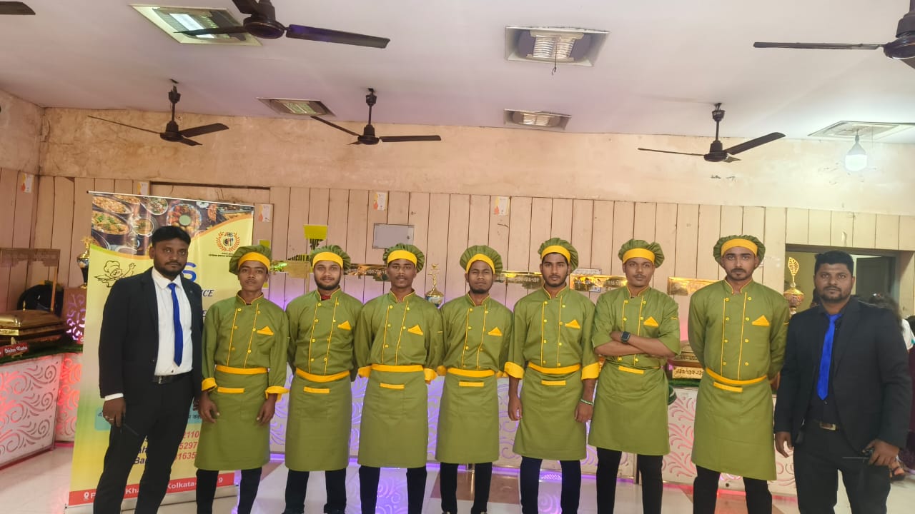 Service Staff